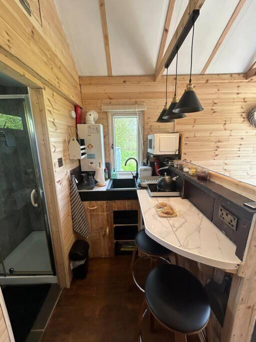 Riverside Cabin Limerick Junction Exterior foto